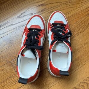 Steve Madden Everlie Sneakers NWOT
